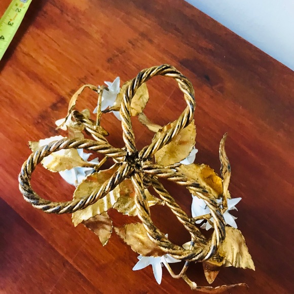 Vintage Hollywood regency Italian gilt tile metal rose candelabra - Picture 9 of 9